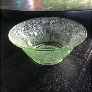 Tiara 1930's Glassware Bowl